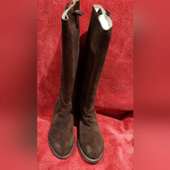 True Religion Suede Boots - Picture 1 of 9